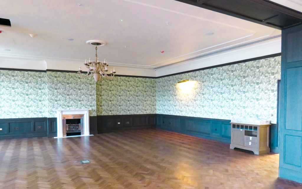 hotel-painting-hampshire1